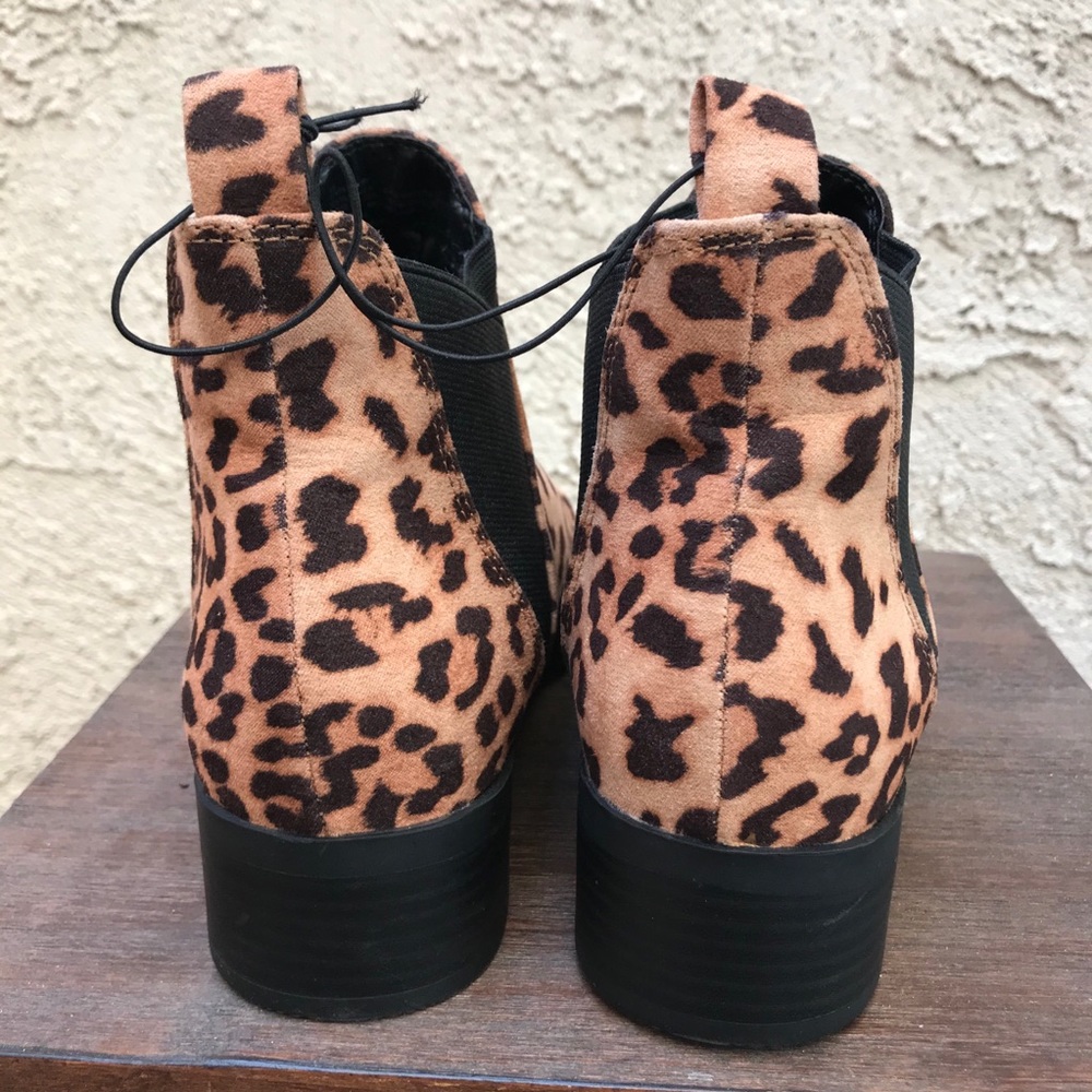 COPY - Bella Vita Animal Prints Ankle boots Women… - Picture 8 of 11